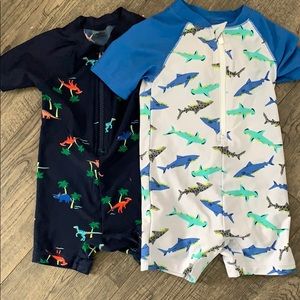 12-18 month one piece bathing suits. Old Navy EUC